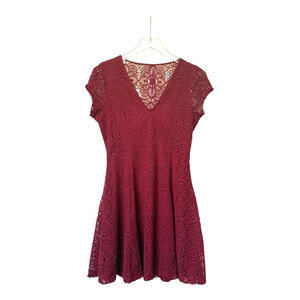 EUC Women's Express Dress Size S Dark Pink Lace